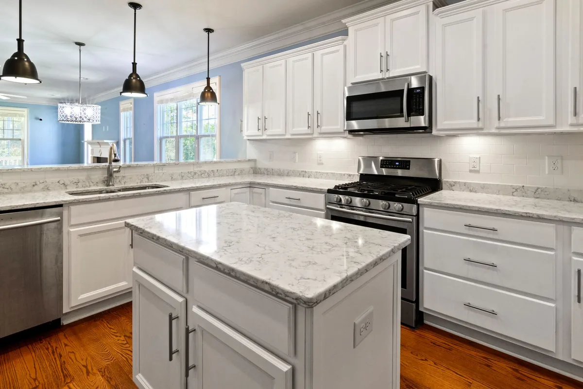Filth & Squalor Cleanup in Wixom, MI
